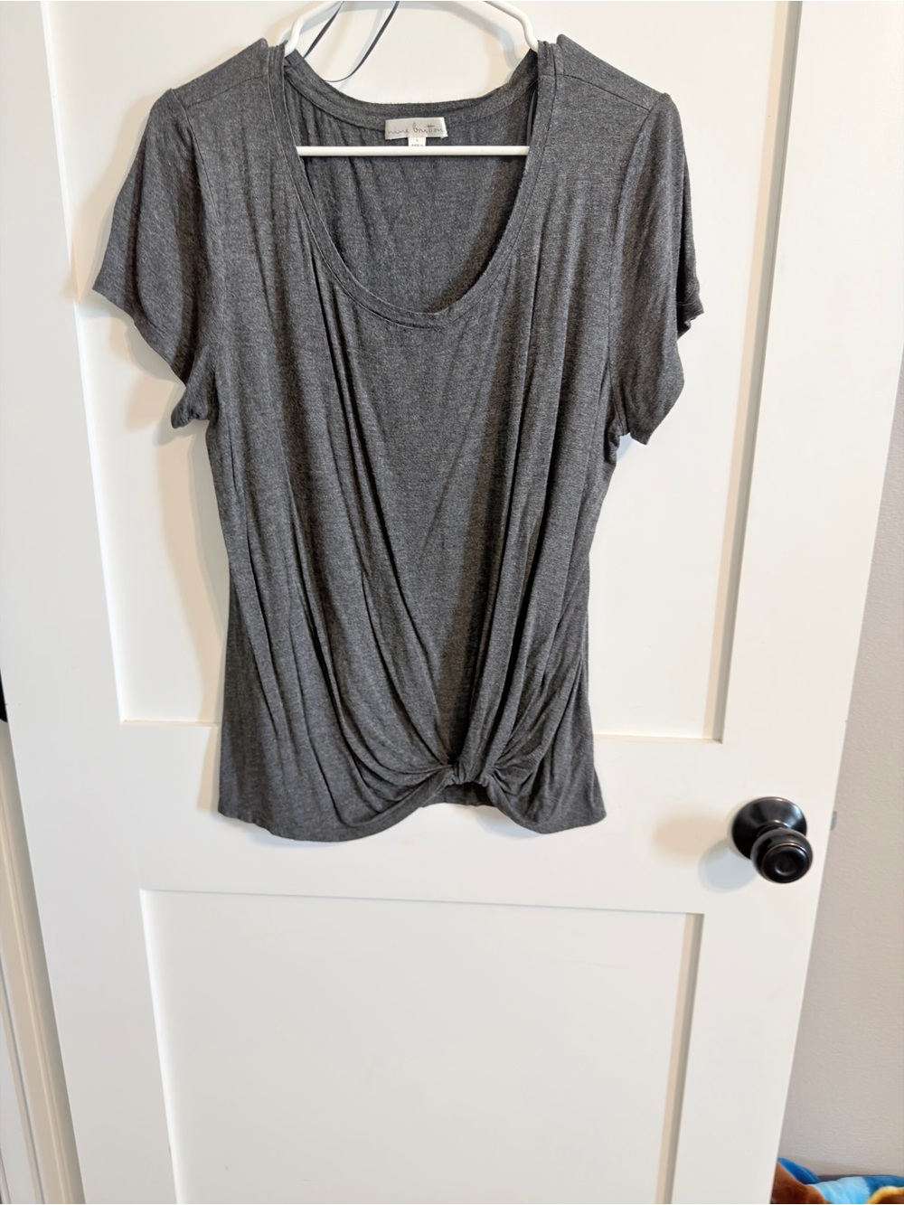 nine britton Heather Gray Twist-Front Short Sleeve Tee
